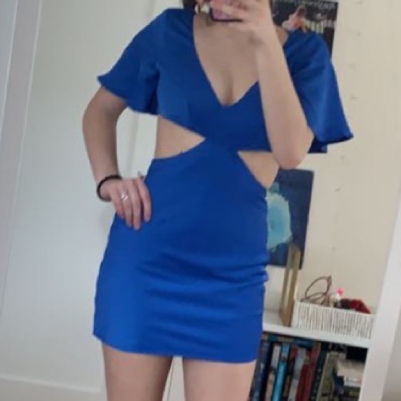 COPY - Princess Polly blue cut-out semi dress. PP no longer sells this dress. - Picture 2 of 4